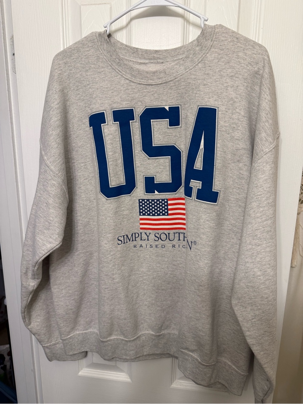 Simply Southern Men's USA Graphic Crewneck Sweatshirt - Light Gray